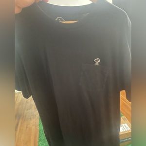 Kaws x Uniqlo peanuts